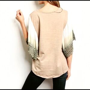 Lyric kimono sleeve scallop lace cotton t-shirt